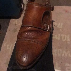 Magnanimous used men Italian shoes